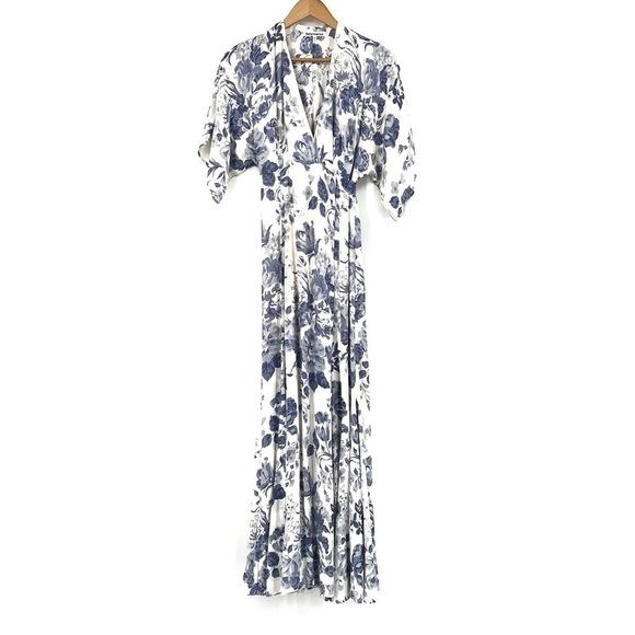 Reformation Winslow Lucerne Floral Blue White Rose Wrap Dress slit tie waist NWT - Picture 2 of 9